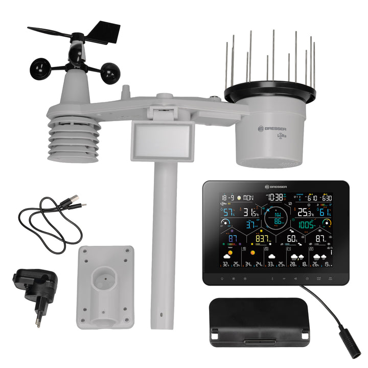 Bresser 15440 7-in-1 LoRa 4Cast Weather Station with Solar Sensor &amp; 1.5km Range