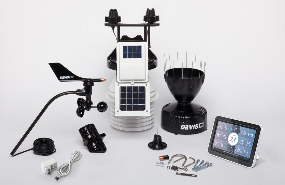Davis Wireless Vantage Pro2 Plus with 24-Hr Fan Aspirated Radiation Shield and WeatherLink Console 6263UK - dev-weathershop