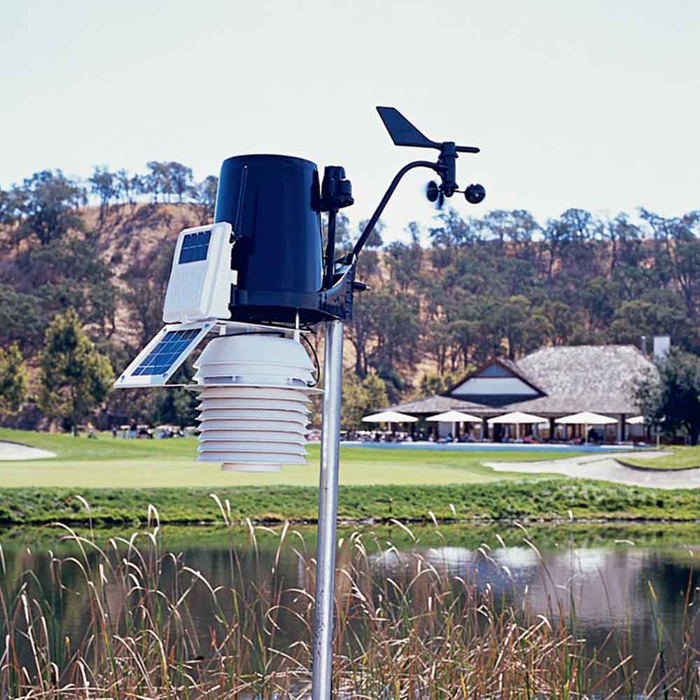 DISCONTINUED: Davis Vantage Pro2 Plus Wireless Weather Station 6163UK (includes UV &amp; Solar Radiation Sensors, 24-Hr Fan-Aspirated Radiation Shield) - Weather Shop