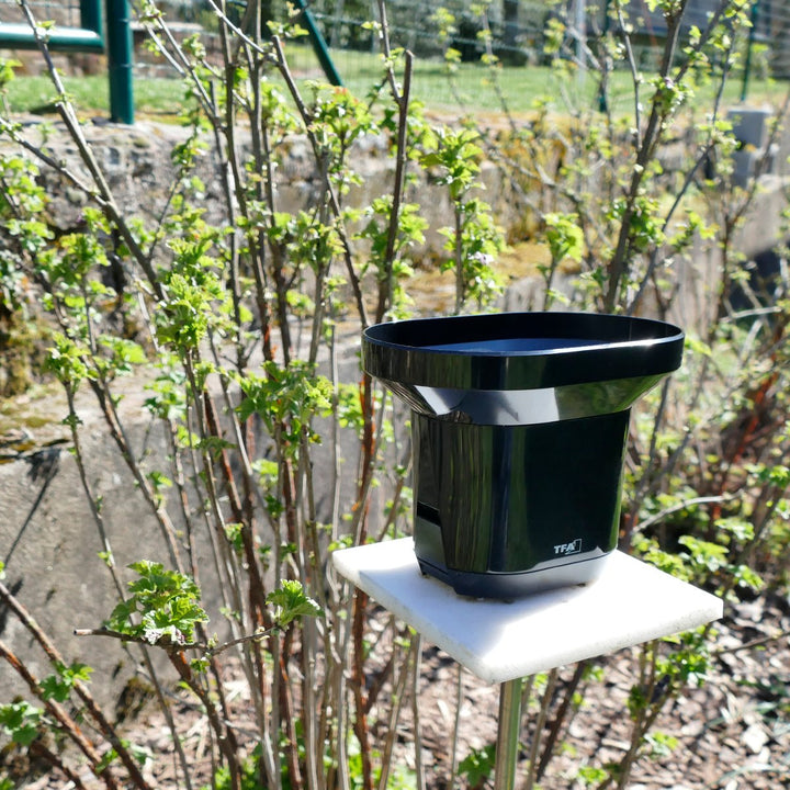 TFA Drop 47.3005.01 Wireless Rain Gauge with Indoor Temperature &amp; Rain Alert - dev-weathershop
